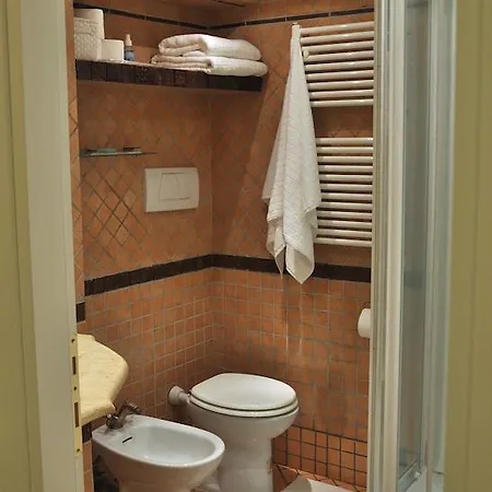 The Avalon * روما