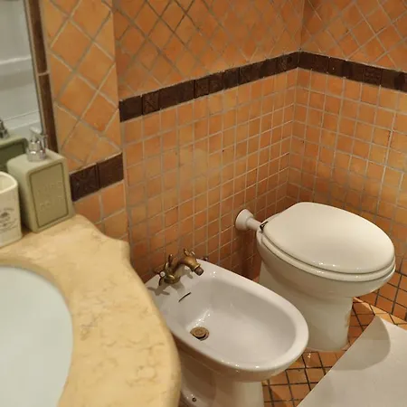 The Avalon * روما